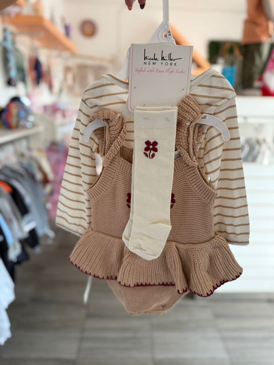 Set de romper con calcetas para bebé