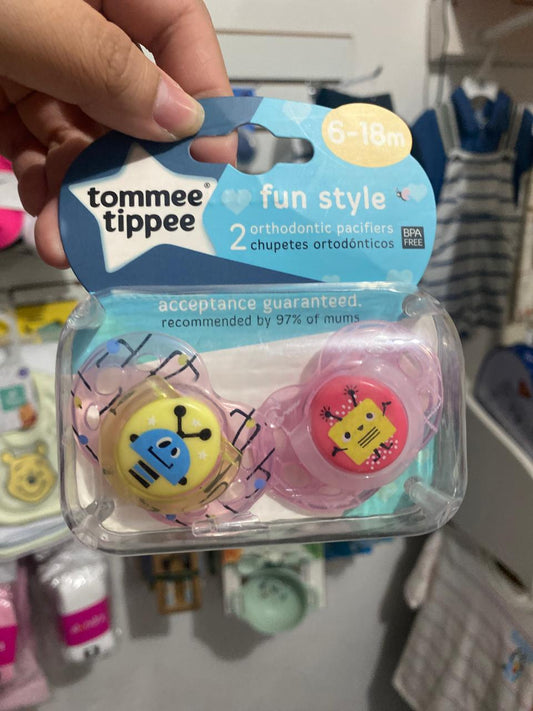 Chupones Tommee Tippee para niña